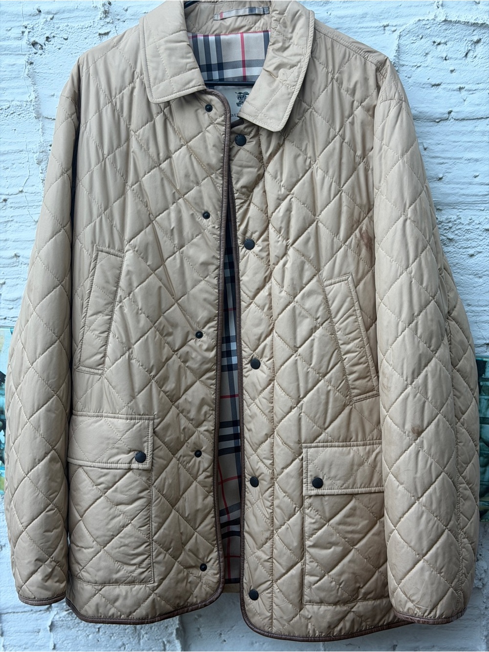 Burberry Quilted Tan Lightweight Jacket with Check Lining